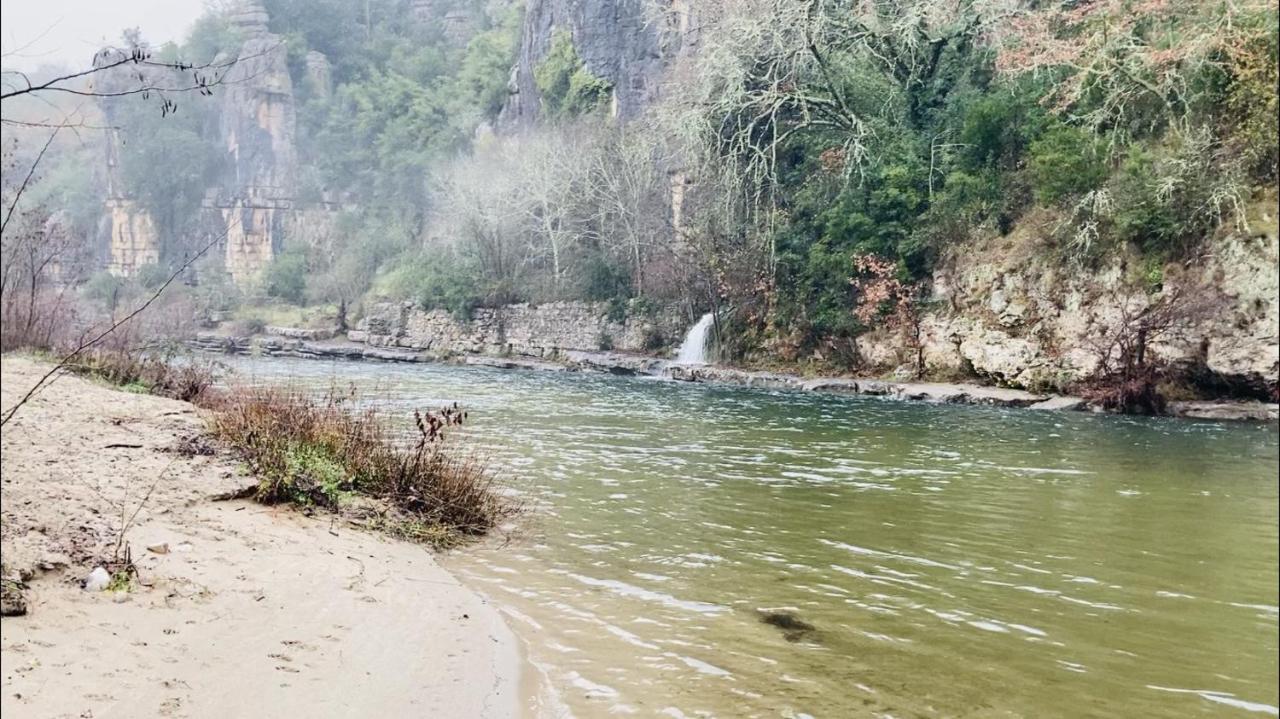 Gites Des Falaises De La Beaume Labeaume Luaran gambar